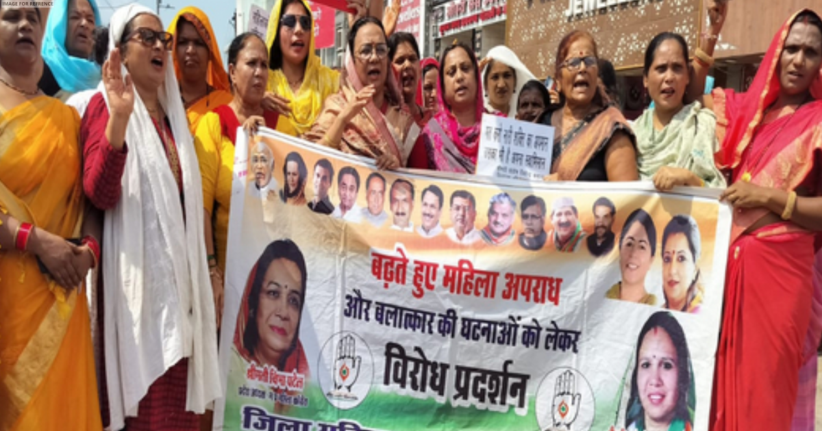 MP: Mahila Congress holds protest in Bhopal over Ujjain minor rape incident